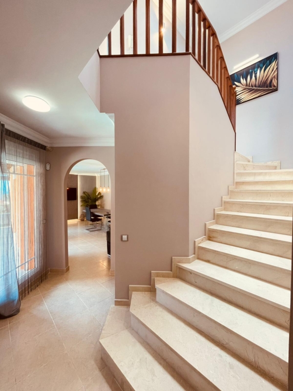 Villa de Lujo Los Cristianos, tenerife, sueño atlántico, apartamentos tenerife, 335 m2