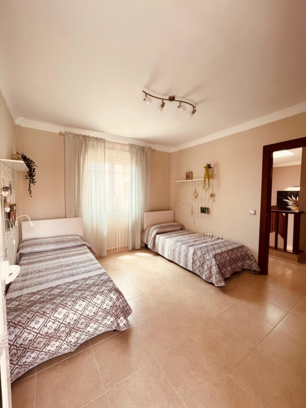 Villa de Lujo Los Cristianos, tenerife, sueño atlántico, apartamentos tenerife, 335 m2