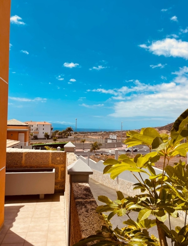 Villa de Lujo Los Cristianos, tenerife, sueño atlántico, apartamentos tenerife, 335 m2