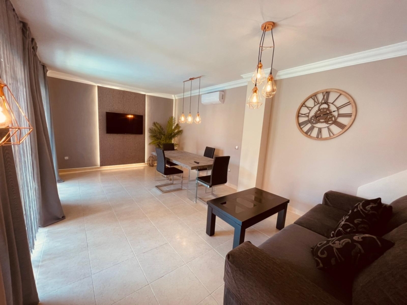 Villa de Lujo Los Cristianos, tenerife, sueño atlántico, apartamentos tenerife, 335 m2