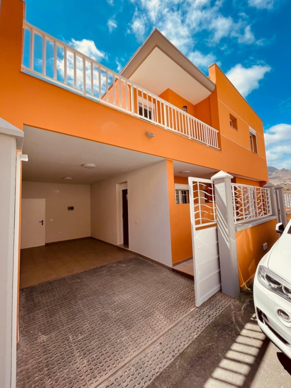 Villa de Lujo Los Cristianos, tenerife, sueño atlántico, apartamentos tenerife, 335 m2