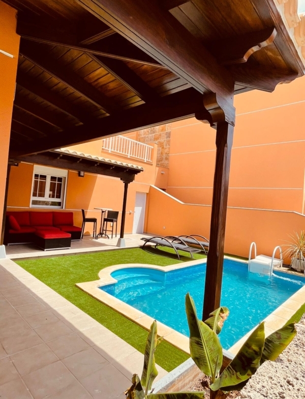 Villa de Lujo Los Cristianos, tenerife, sueño atlántico, apartamentos tenerife, 335 m2