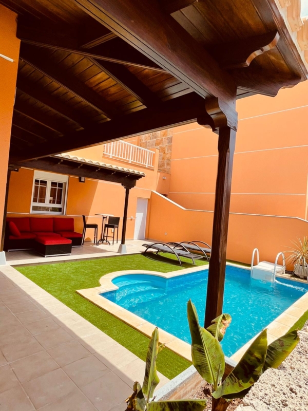 Villa de Lujo Los Cristianos, tenerife, sueño atlántico, apartamentos tenerife, 335 m2