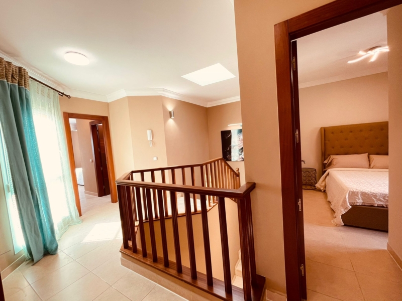 Villa de Lujo Los Cristianos, tenerife, sueño atlántico, apartamentos tenerife, 350 m2