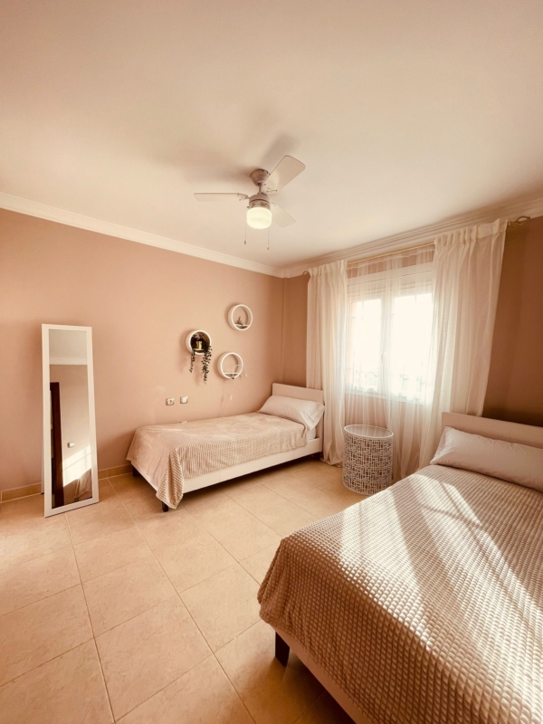 Villa de Lujo Los Cristianos, tenerife, sueño atlántico, apartamentos tenerife, 350 m2